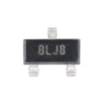Surface-mount TC1047AVNBTR SOT-23 temperature sensor, temperature-to-voltage converter - Image 2